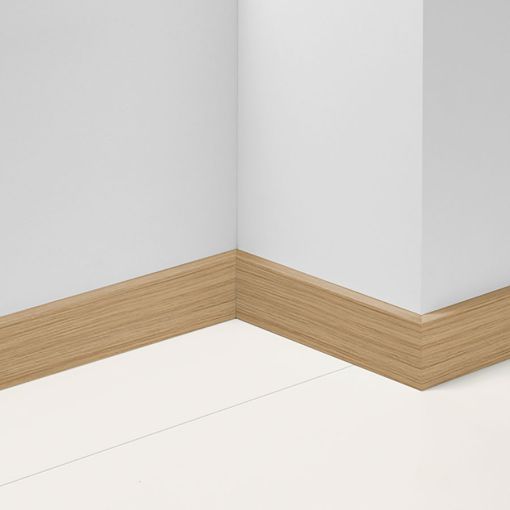 Parador Plint 18 Eiken D013 2