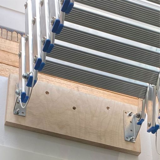 Wellhöfer schuifelladder met voorplaat horizontaal 2