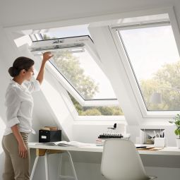 VELUX dakraam GGU 0067 Zwaairaampje 9