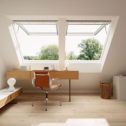 VELUX Elektro draaiende dakramen INTEGRA® GPU 006621 Kunststof wit Alu ENERGIE PLUS Dakraam geschikt voor Passieve huizen